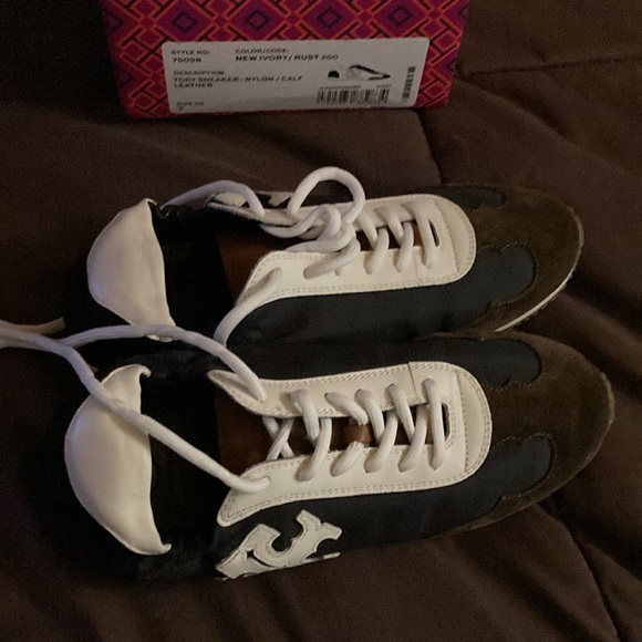 Brand new never been worn - Picture 3 of 5